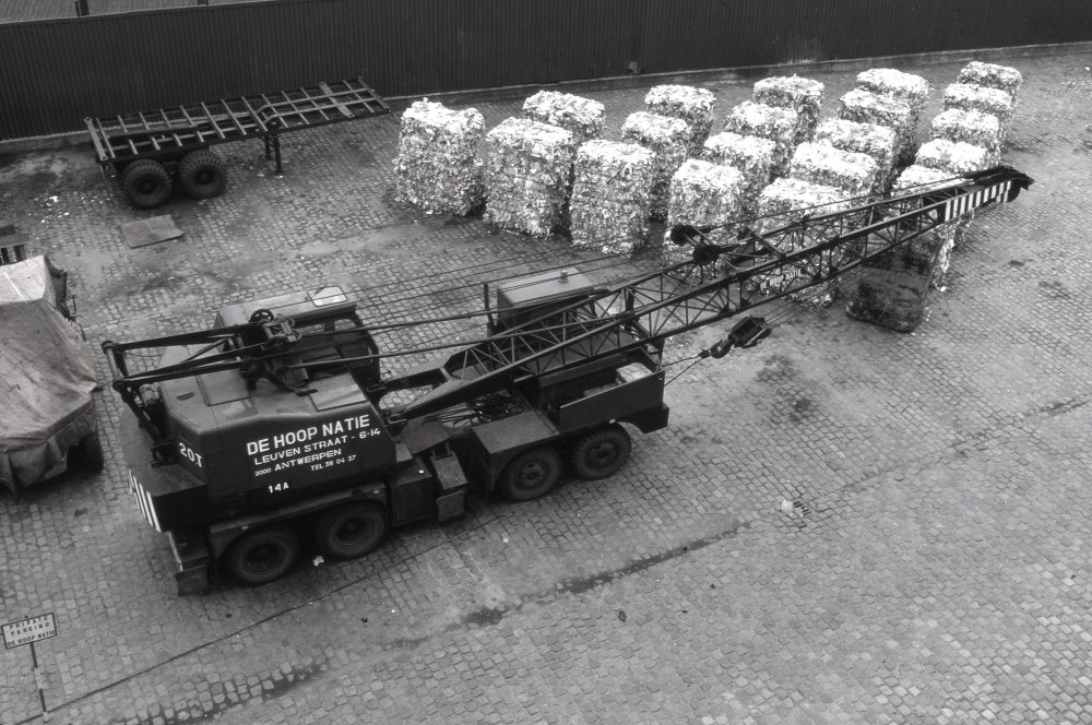 TI-2—Come-not-between-the-dragon-and-his-wrath–1987–Antwerpen–MUHKA